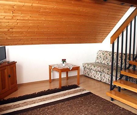 Hotel Bayerischer Hof Rehlings Weißensberg Chambre photo